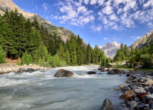 Hunza & Naltar - 5 Days Trip for Couples - By Road