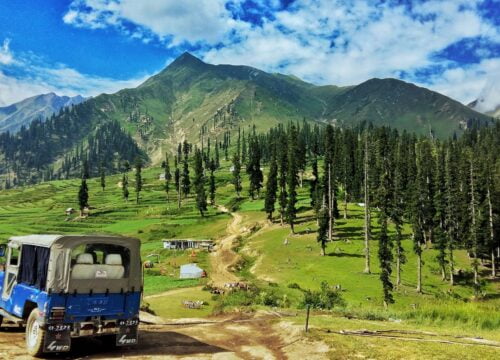 Discover Naran
